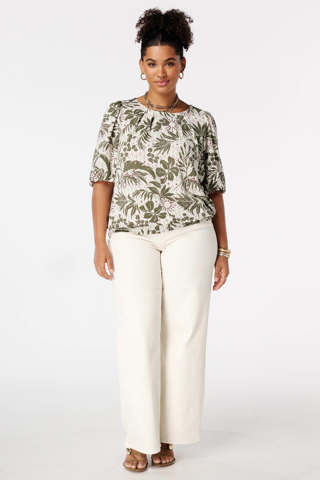 Olijfgroene dames MS Mode top van polyester met bladprint, korte mouwen en elastische boord