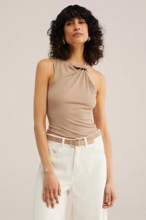 top beige