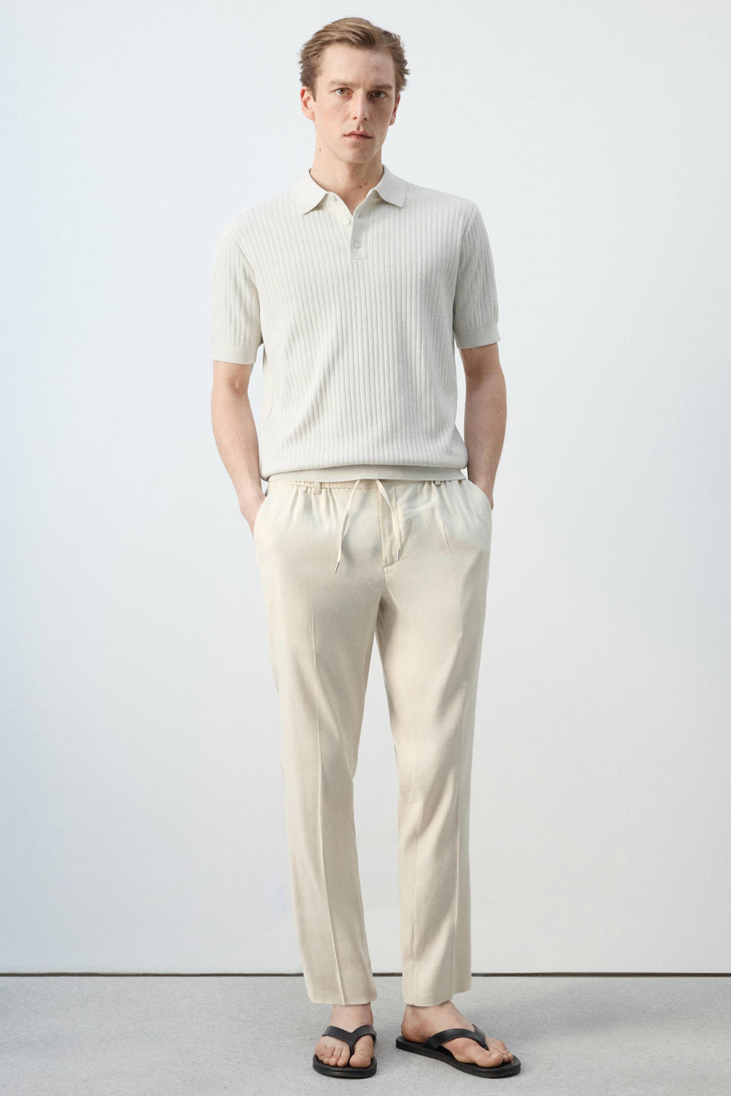 Beige heren Mango Man regular polo gebreid van katoen met effen, korte mouwen en knoopsluiting