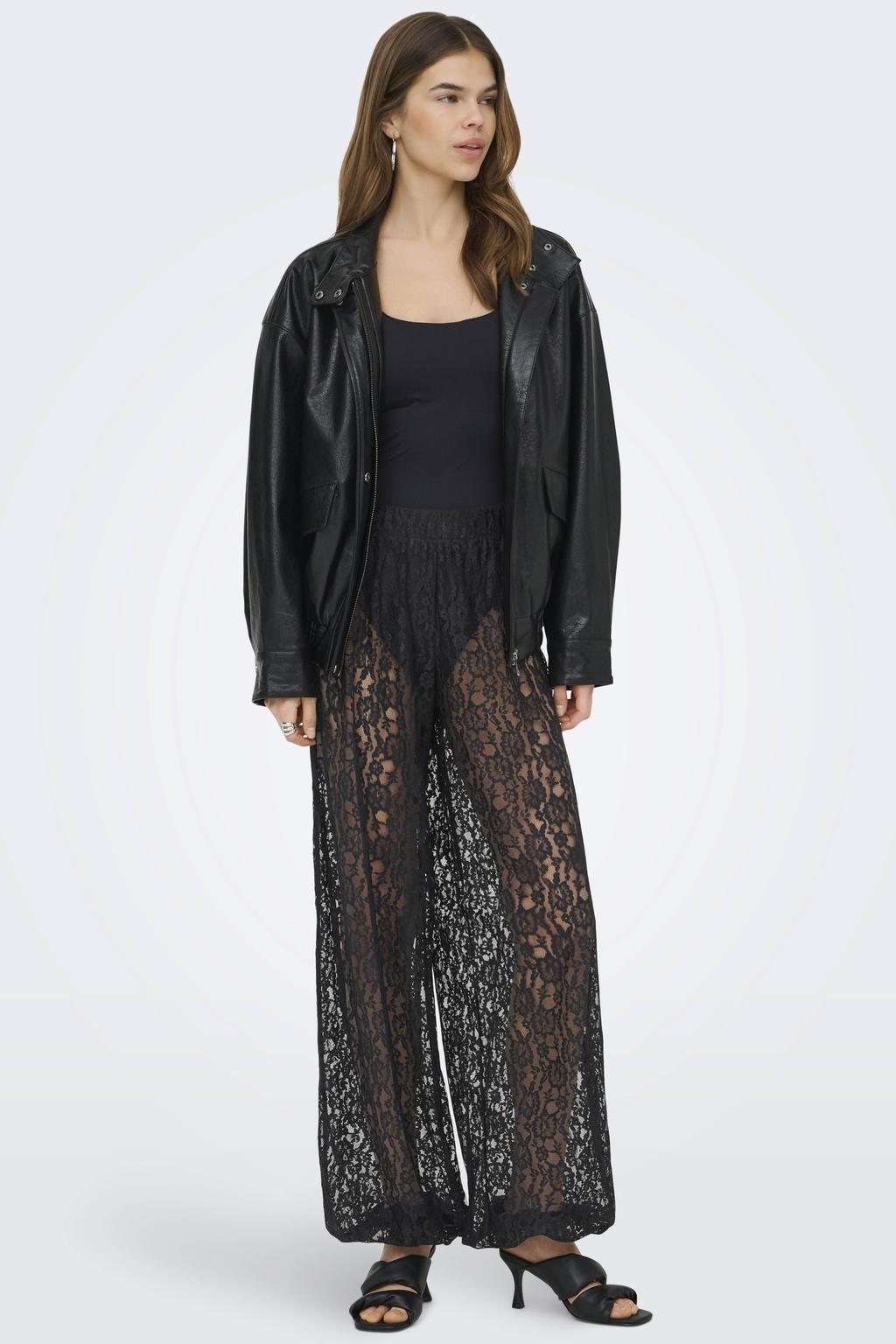 Zwarte dames ONLY ballon gebloemde sweatpants van polyamide met high waist en elastische tailleband