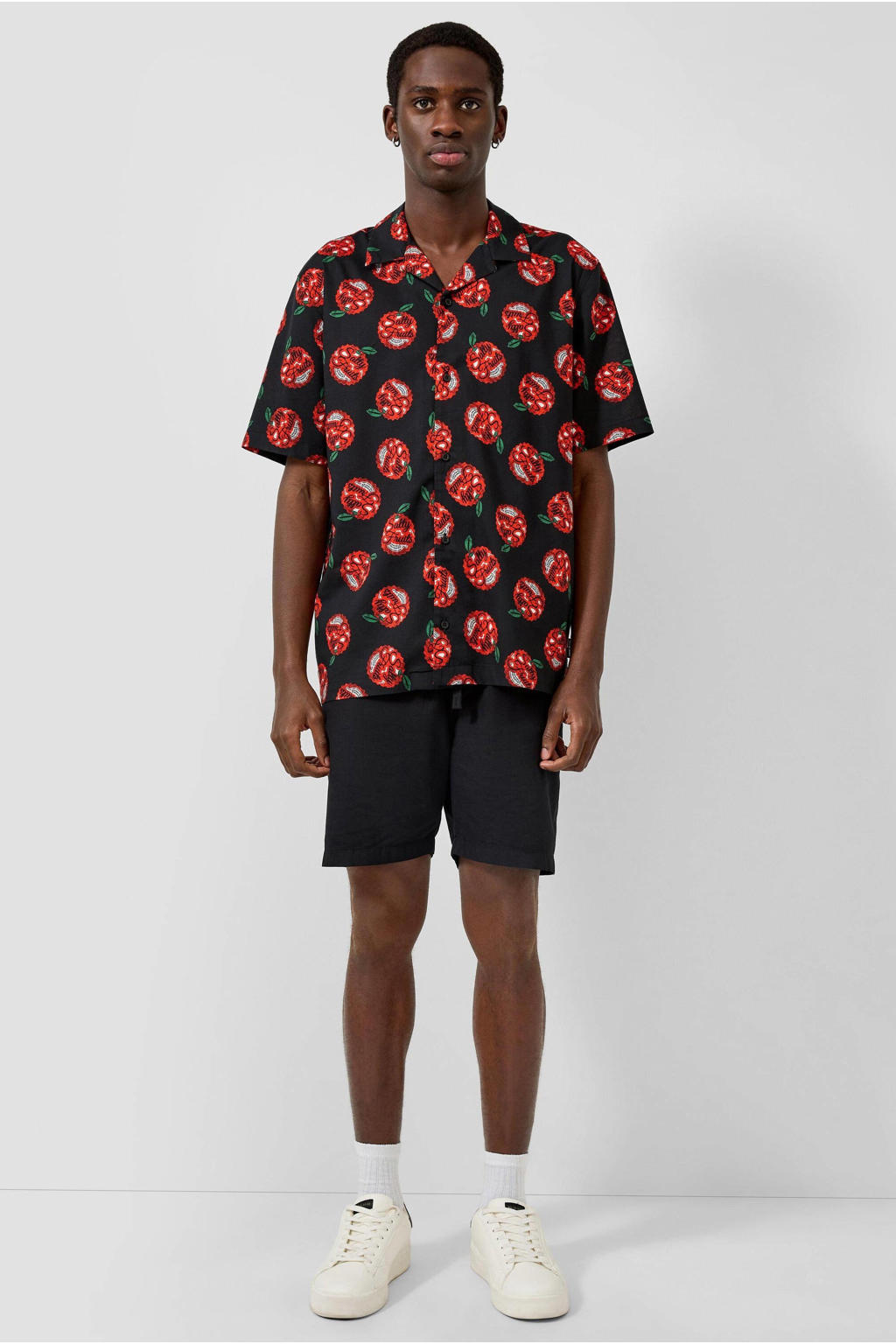 QS regular casual short met linnen zwart