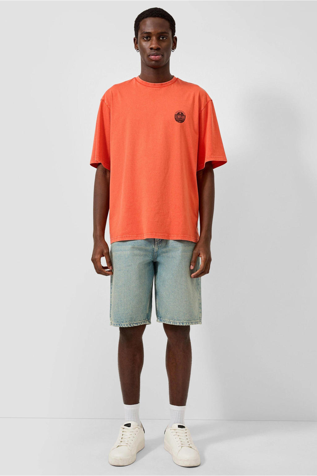 Rode heren QS relaxed T-shirt van katoen met backprint, korte mouwen en ronde hals
