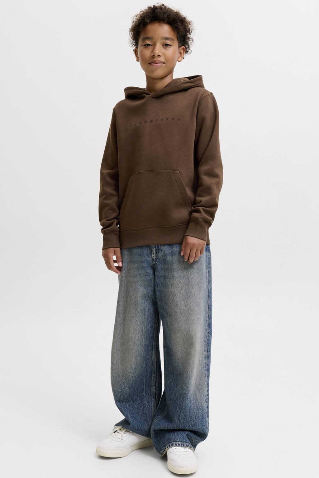 Donkerblauwe jongens JACK & JONES JUNIOR hoodie van sweat materiaal met tekst print, lange mouwen en capuchon