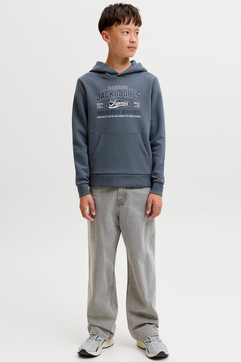 Grijsblauwe jongens JACK & JONES JUNIOR hoodie blauw van sweat materiaal met logo dessin, lange mouwen en capuchon