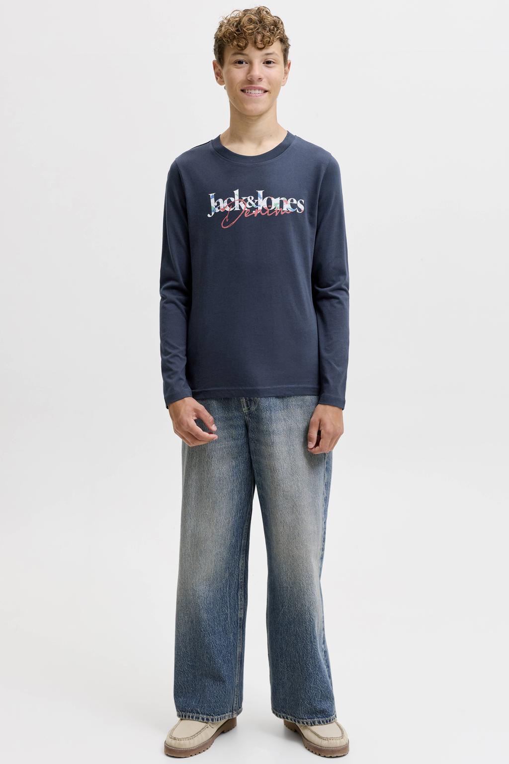 Donkerblauwe jongens JACK & JONES JUNIOR longsleeve van katoen met tekst print, lange mouwen en ronde hals