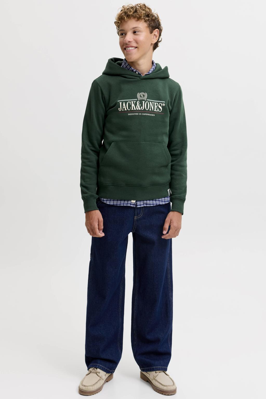 Donkergroene jongens JACK & JONES JUNIOR hoodie van sweat materiaal met logo dessin, lange mouwen en capuchon