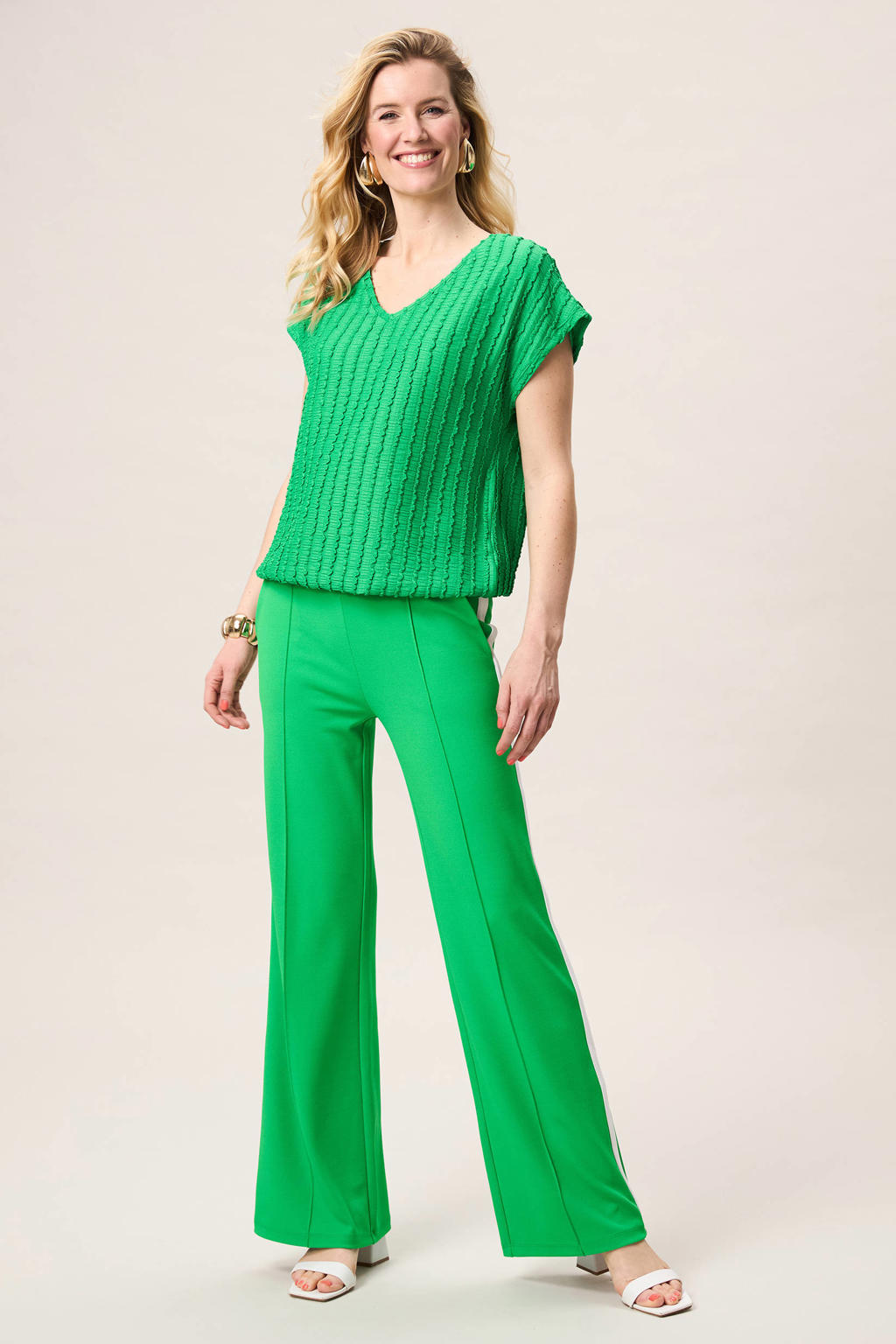 Groene dames Miss Etam top van polyester met effen, korte mouwen en V-hals