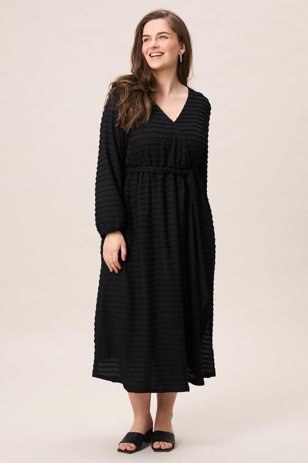 Zwarte dames Miss Etam Plus midi jurk van polyester met effen en lange mouwen