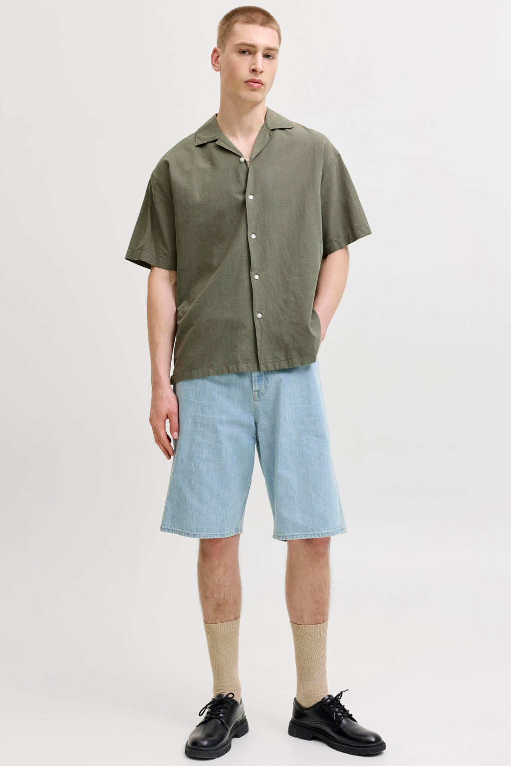 Groene heren JACK & JONES ESSENTIALS relaxed casual overhemd van linnen met effen, korte mouwen, reverskraag en knoopsluiting