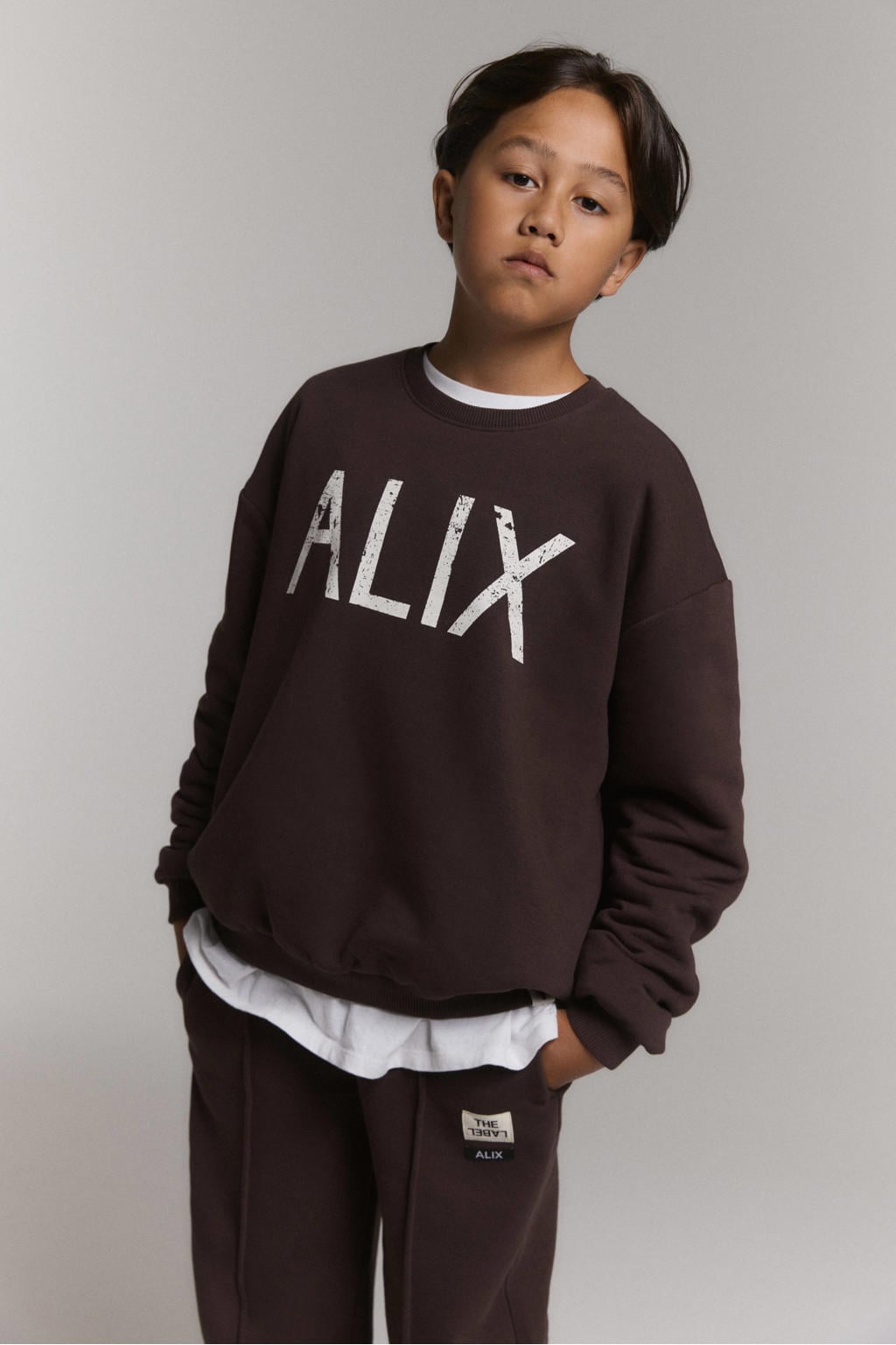 Bruine jongens en meisjes Alix Mini oversized sweater van katoen met backprint, lange mouwen en ronde hals