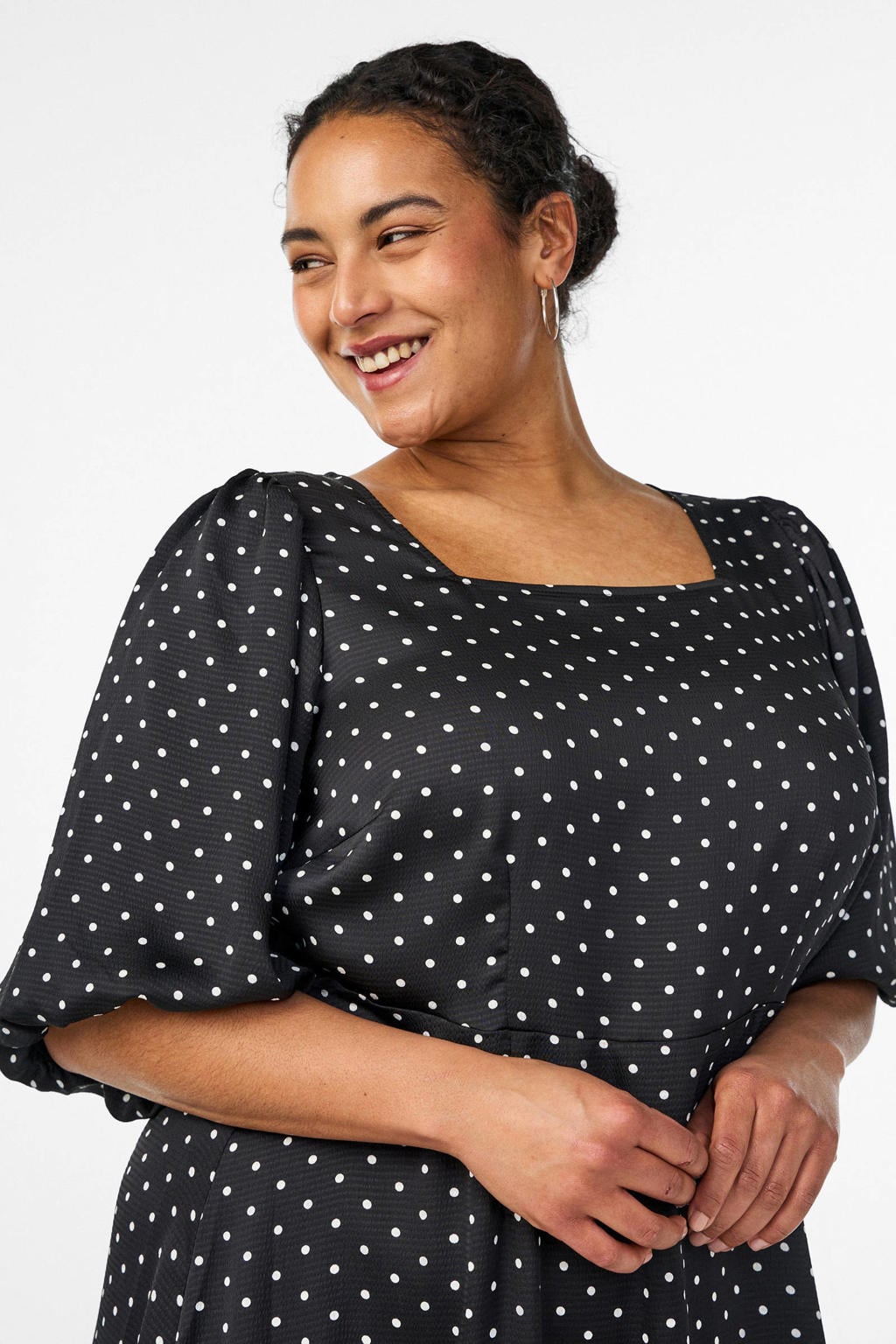 Zwart en witte dames Zizzi A-lijn jurk van polyester met stippenprint, korte mouwen en ronde hals
