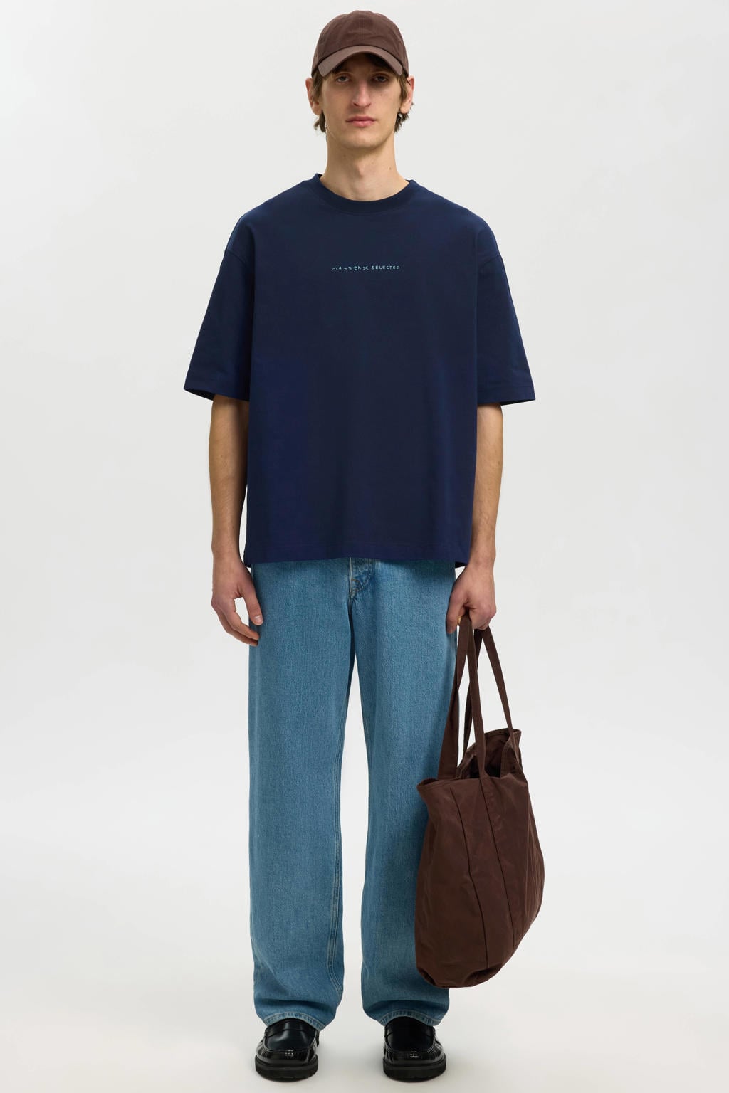 Donkerblauwe heren Selected relaxed T-shirt van katoen met backprint, korte mouwen en ronde hals