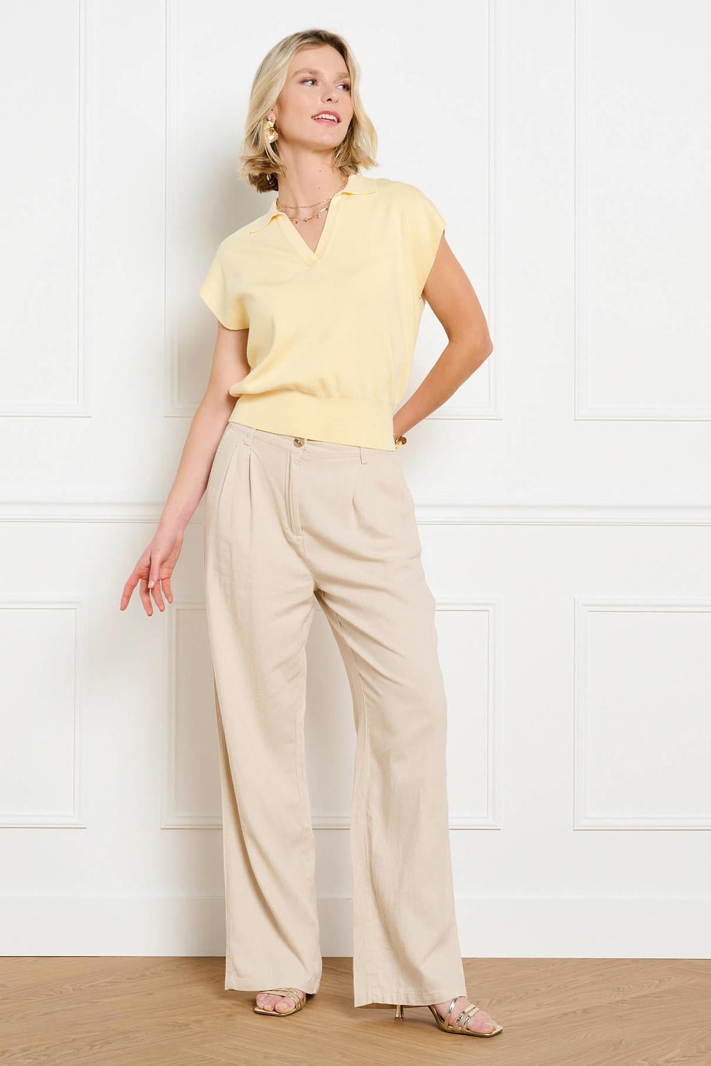 dames LOLALIZA wide leg regular waist broek van viscose met rits- en knoopsluiting en effen