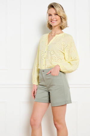 denim regular low waist short kaki