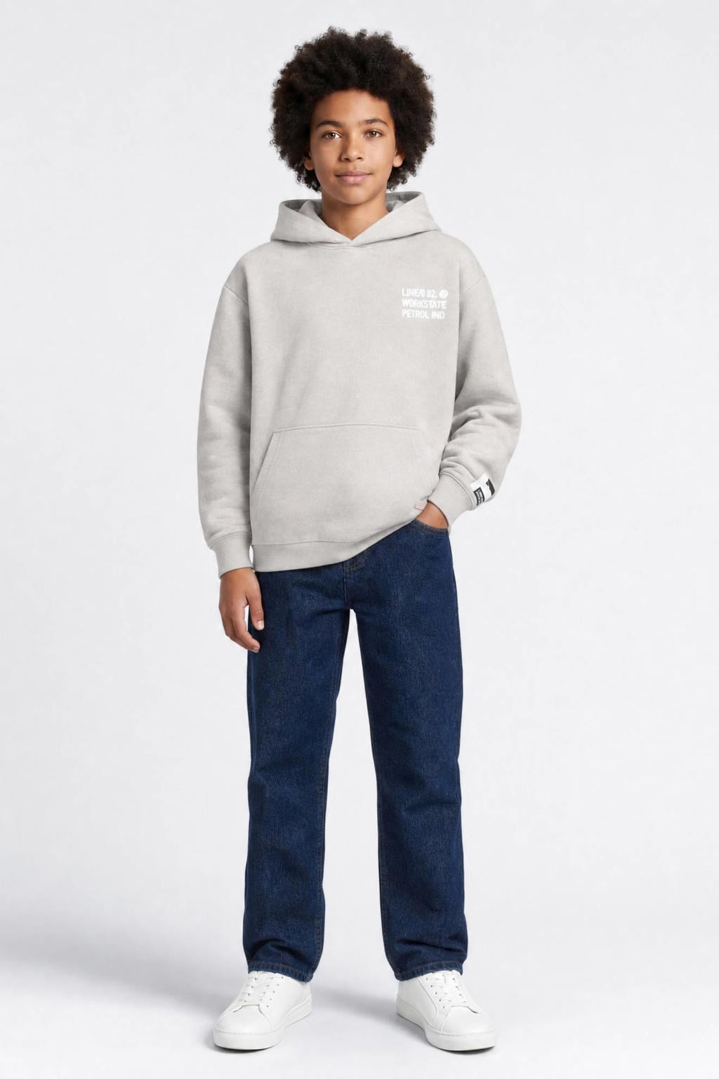 Grijze jongens Petrol Industries hoodie van sweat materiaal met backprint, lange mouwen en capuchon