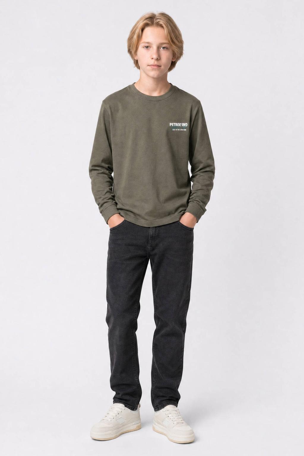Kakikleurige jongens Petrol Industries longsleeve van katoen met backprint, lange mouwen en ronde hals