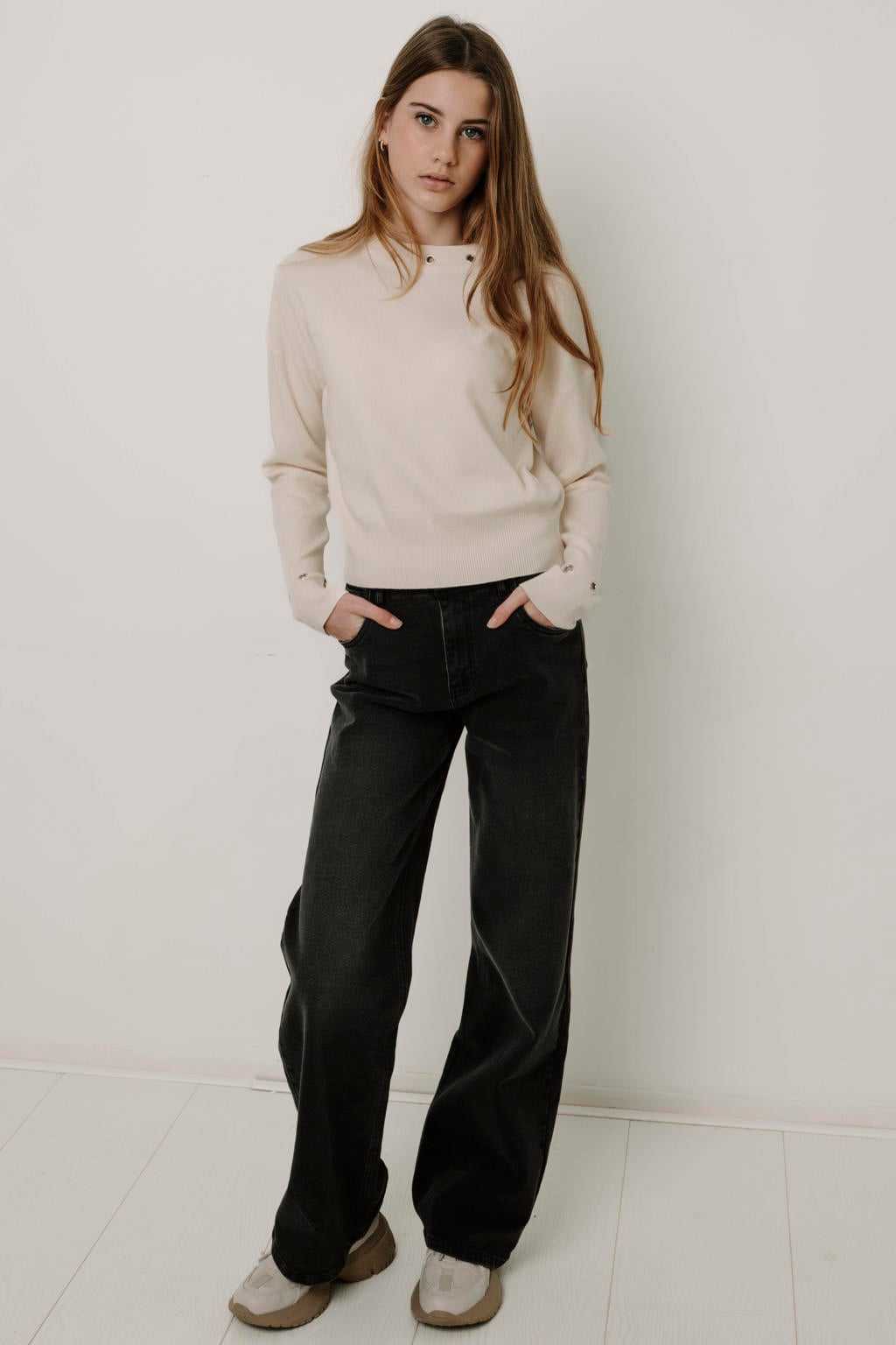 Frankie&Liberty boxy gebreide trui met cut-out - crème