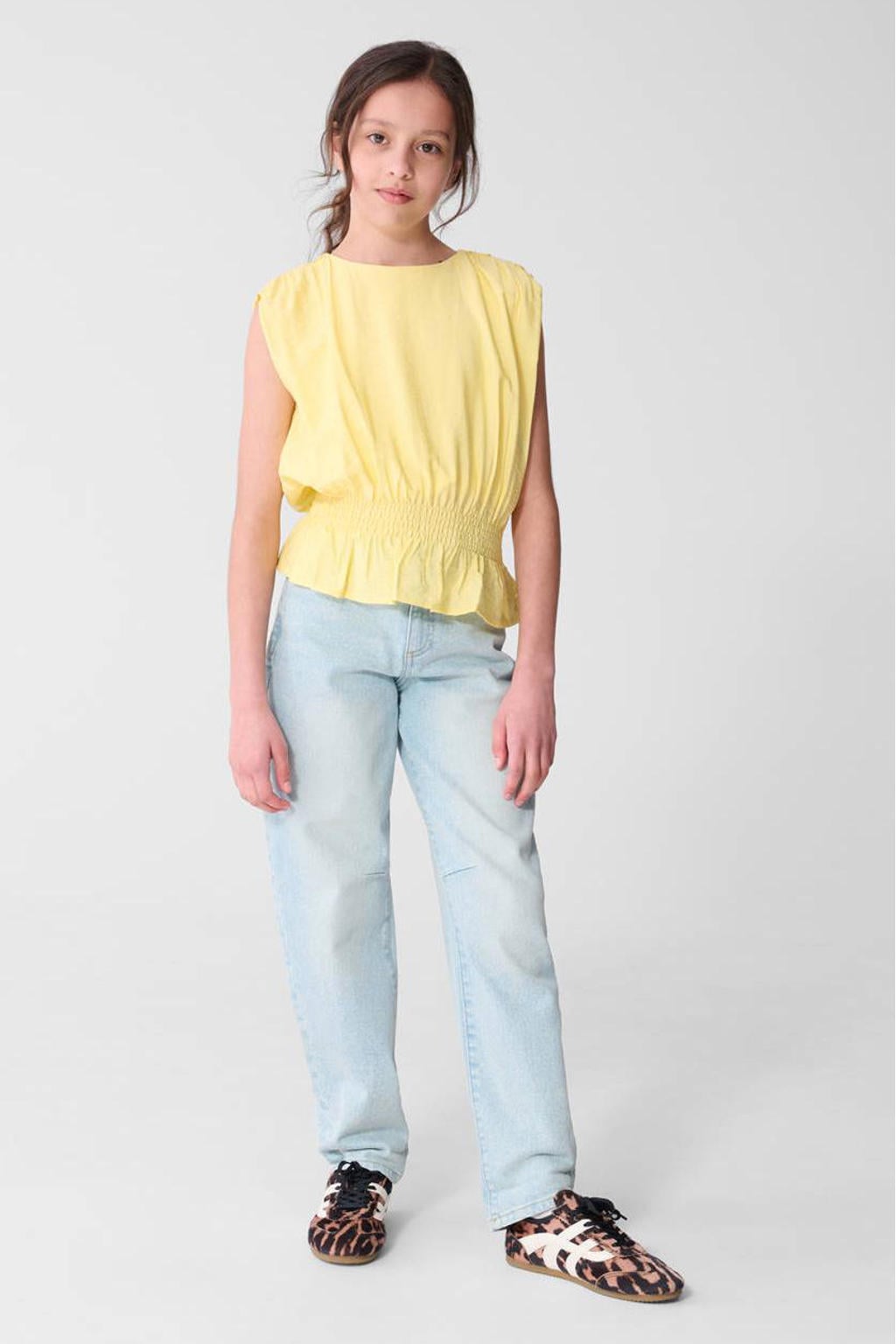 Lichtgele meisjes Shoeby mouwloze top van viscose met effen, ronde hals en elastische boord