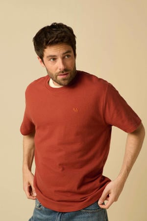 regular T-shirt donkerrood