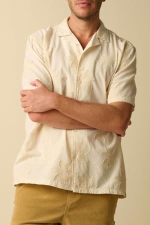 relaxed casual overhemd met linnen met ingebreid patroon beige