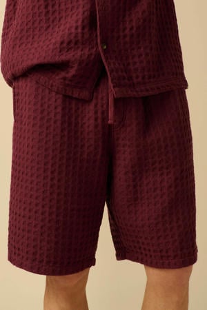 regular casual short donkerrood
