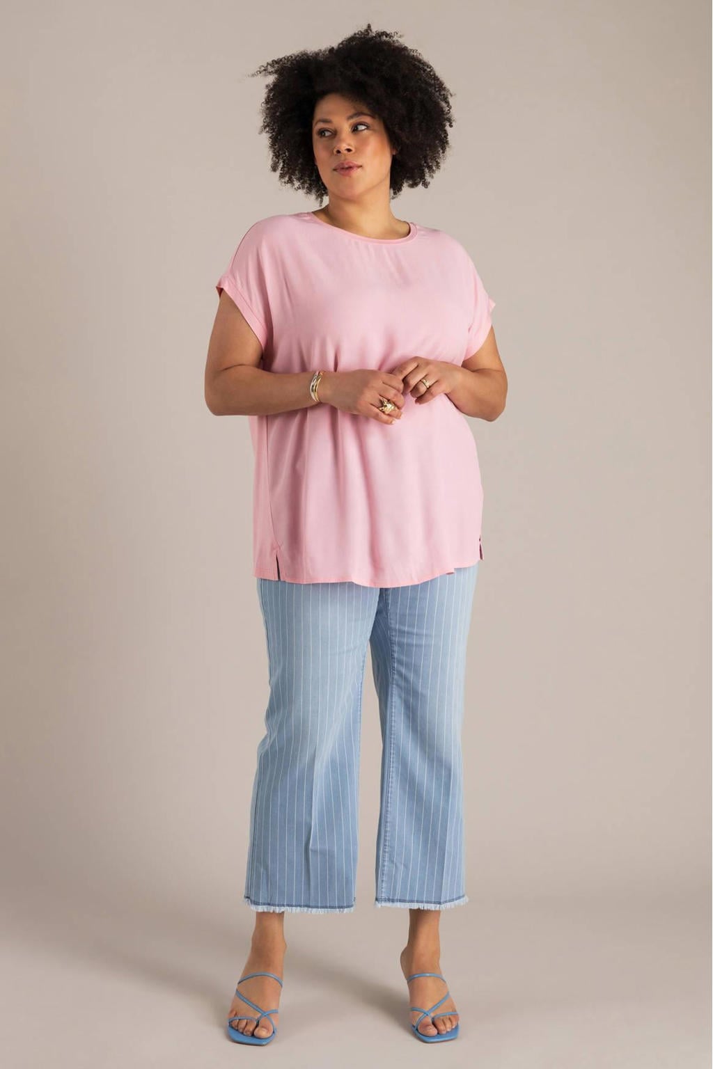 Lichtroze dames Yest Curve T-shirt van viscose met effen, korte mouwen, ronde hals en split