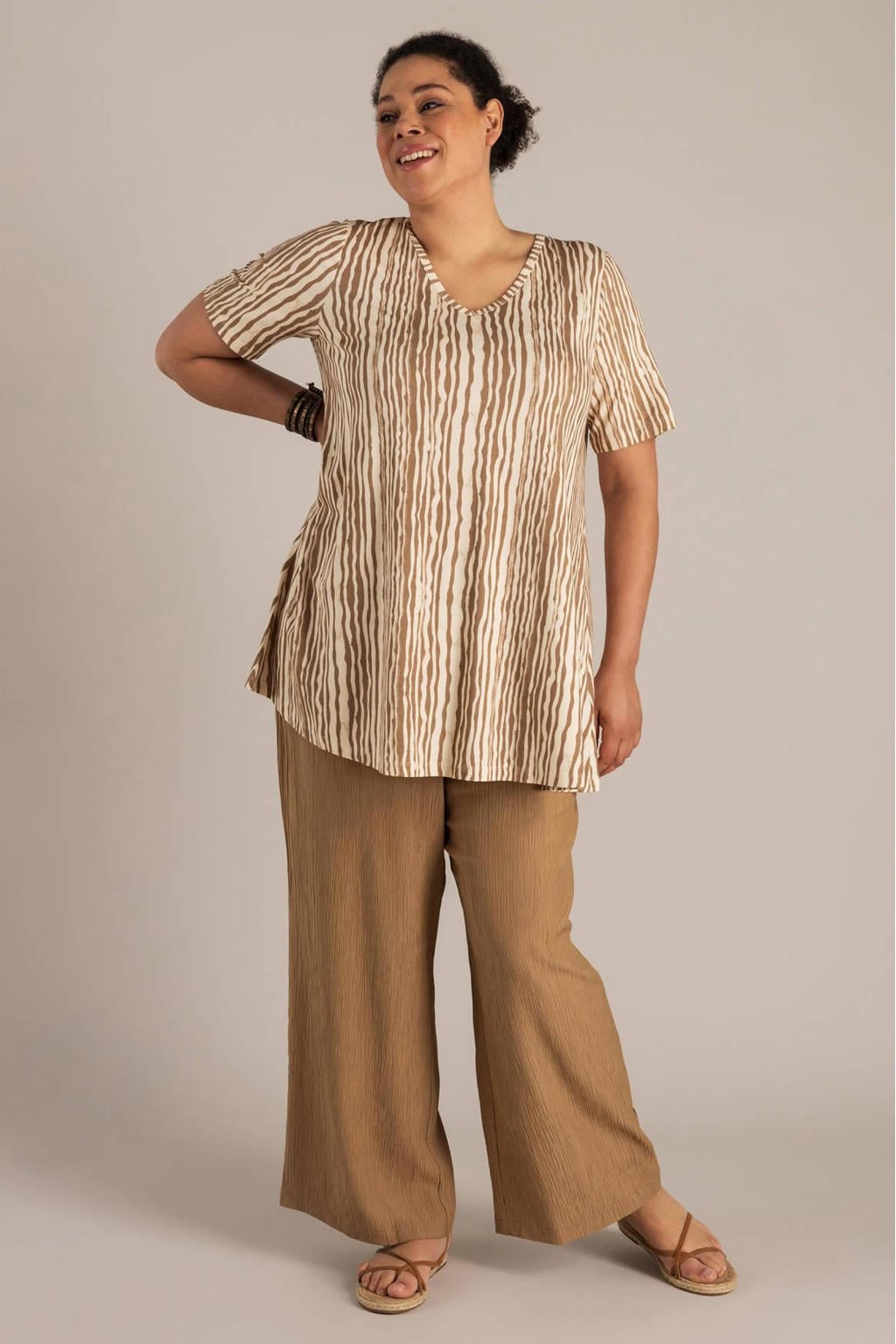 Yest Curve gestreepte tuniektop taupe