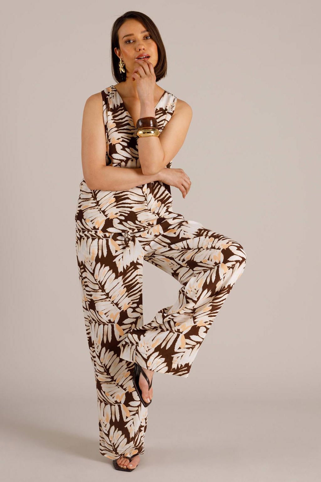 Bruin en ecru dames Yest gebloemde top van viscose met V-hals
