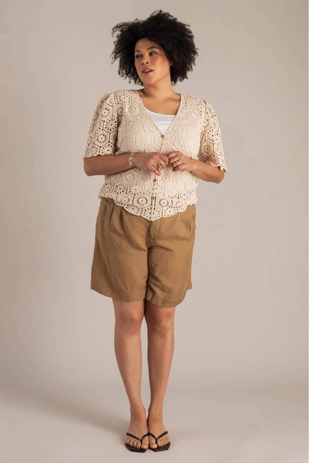 Taupe dames Yest Curve regular high waist casual short van linnen met rits- en haaksluiting en effen