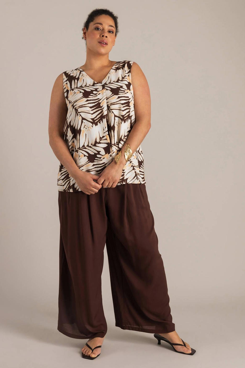 Ecru en donkerblauwe dames Yest Curve gebloemde mouwloze top van viscose met V-hals