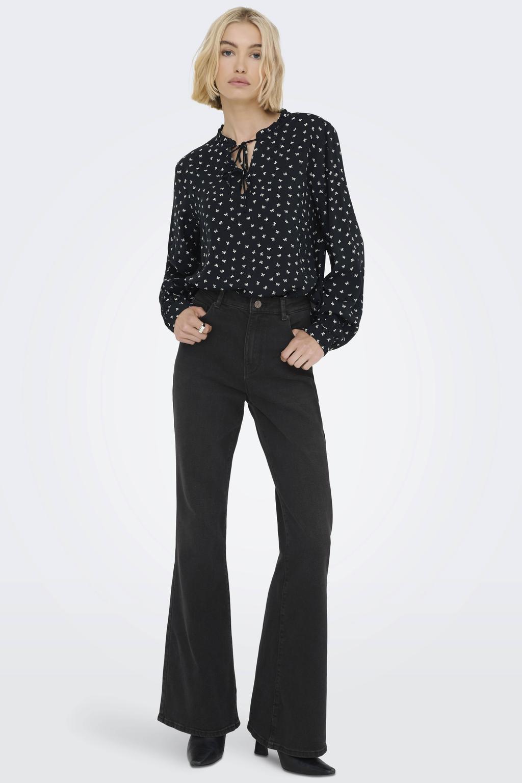 Black denim dames ONLY high waist flared jeans van denim met rits- en knoopsluiting en effen