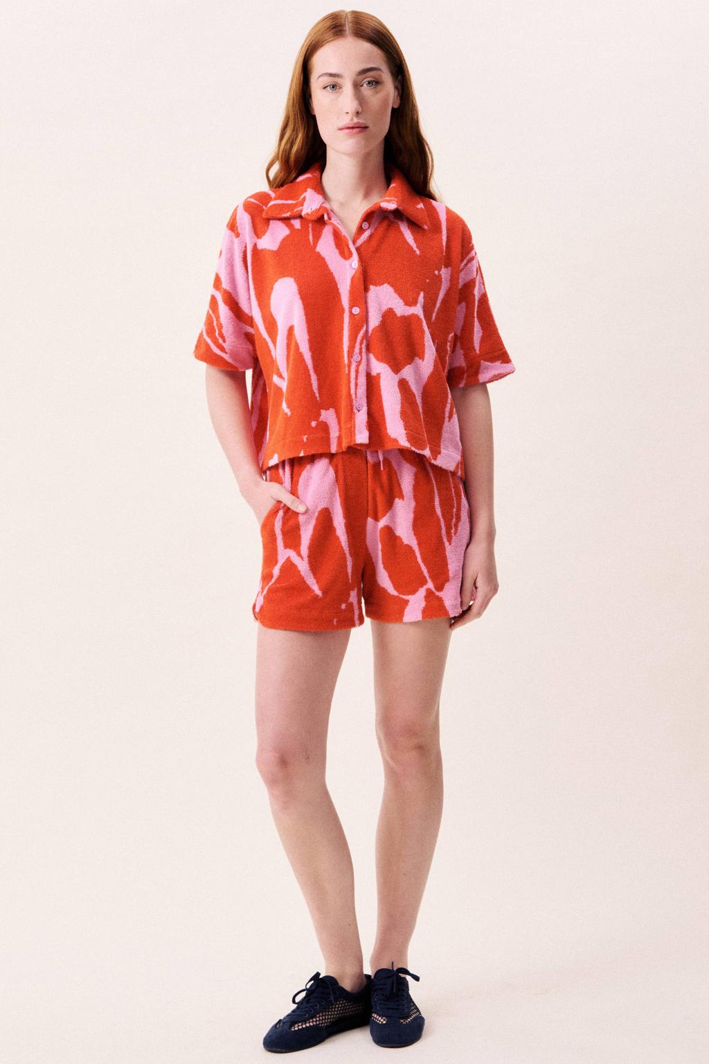 Roze en rode dames FRNCH regular waist van badstof met loose fit en elastische tailleband met koord