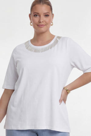 T-shirt wit