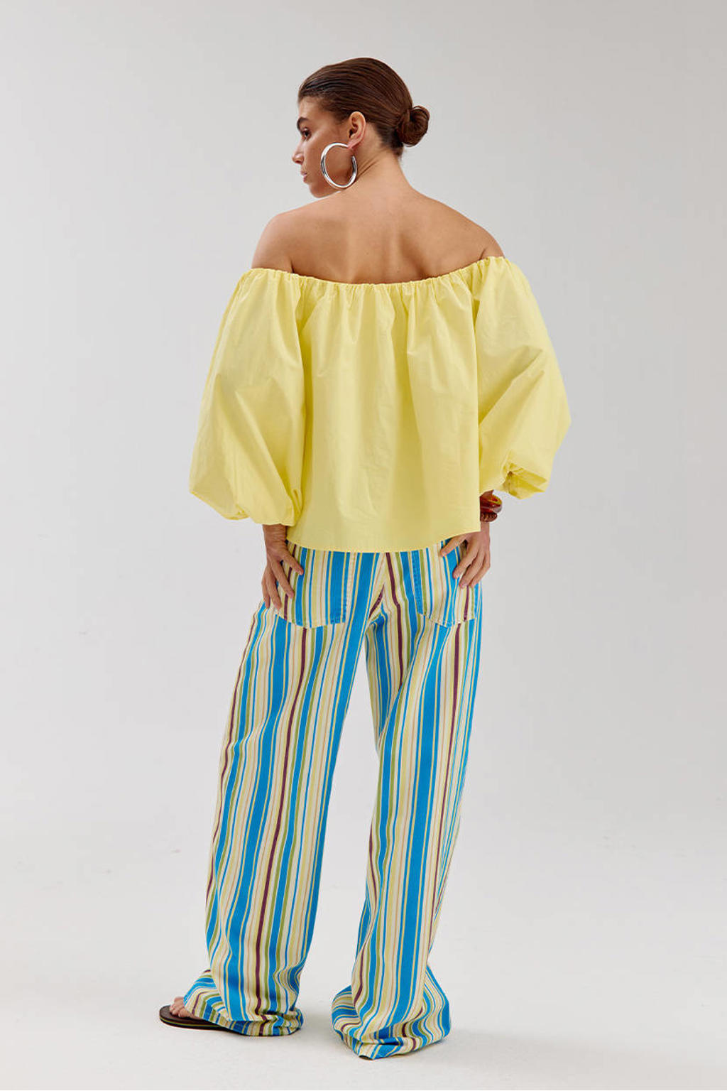 Gele dames HARPER & YVE top met effen, driekwart mouwen en off shoulder hals