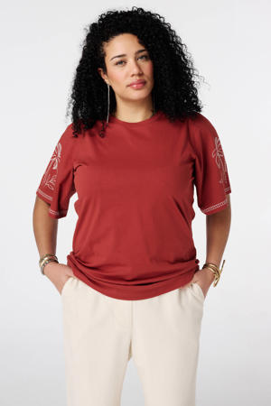 T-shirt broderie rood