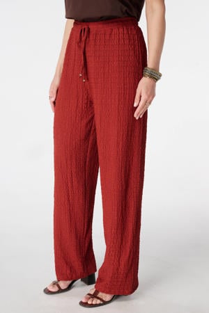 wide leg regular waist broek met textuur donkerrood