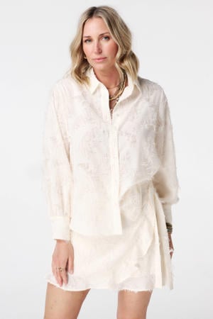 blouse ecru