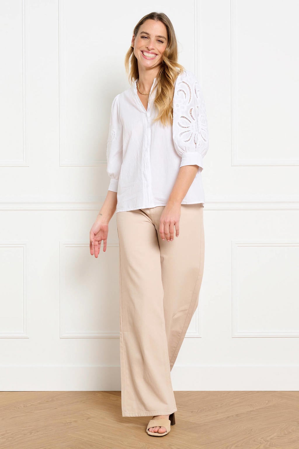 Ecru dames LOLALIZA blousetop broderie van polyester met effen, driekwart mouwen en V-hals