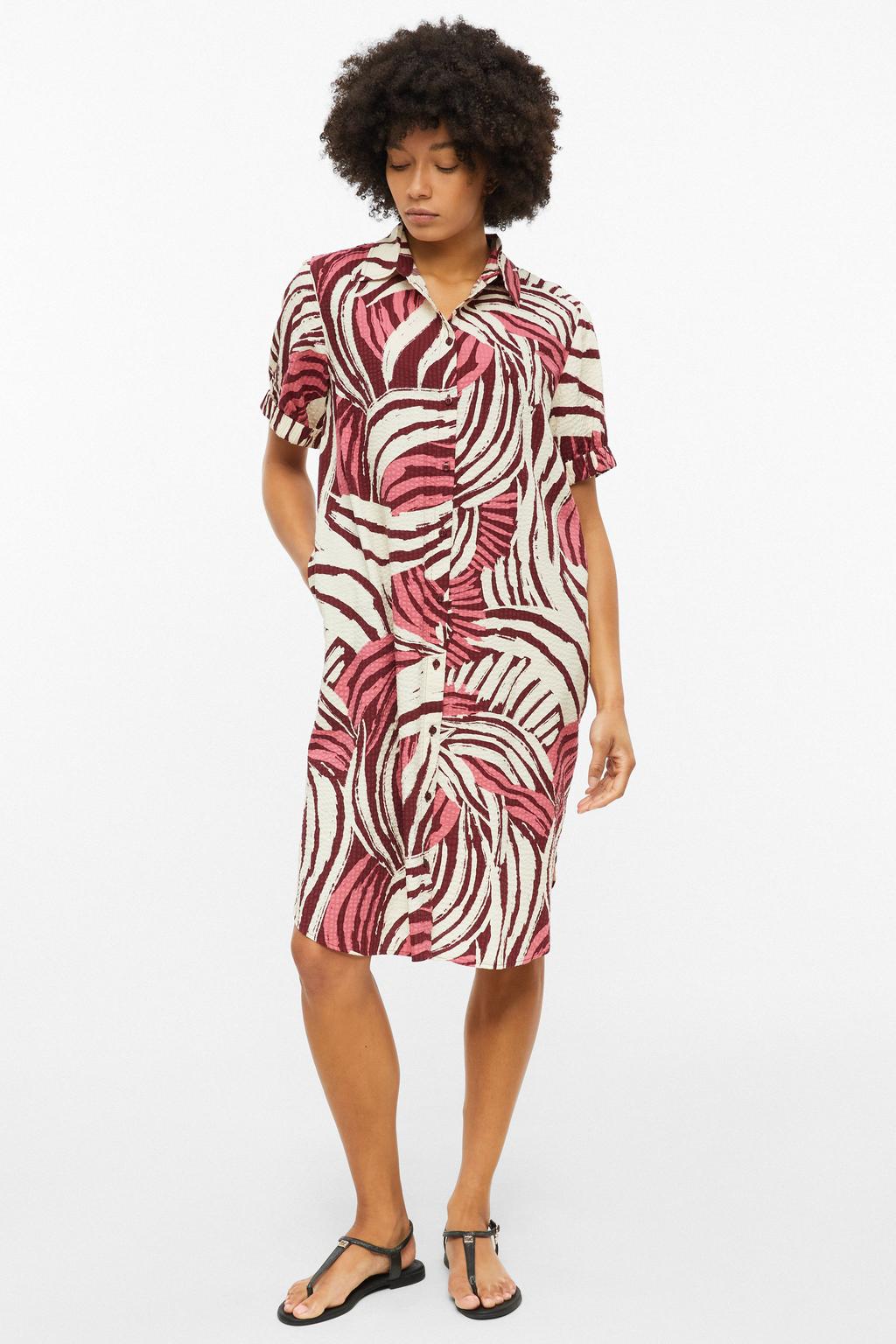 Roze dames s.Oliver zomerjurk van viscose met korte mouwen, klassieke kraag en knoopsluiting