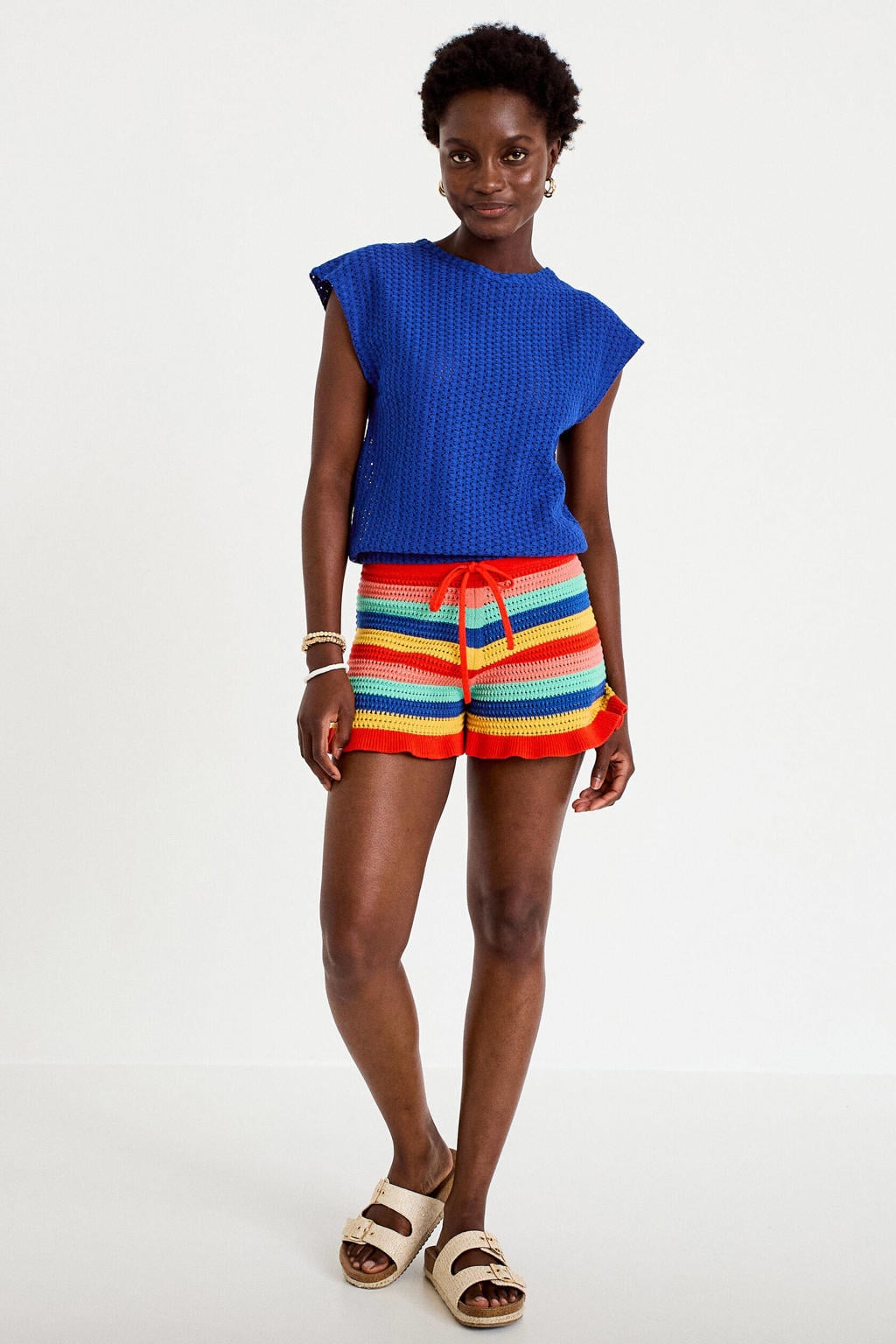 Blauwe dames Cache Cache top met effen, ronde hals en semi-transparante details