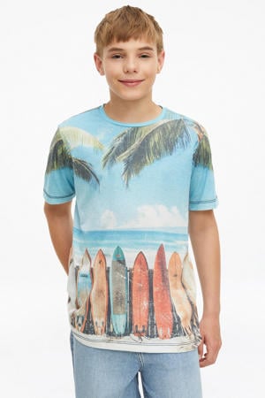 T-shirt wit