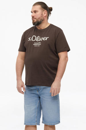 regular T-shirt bruin