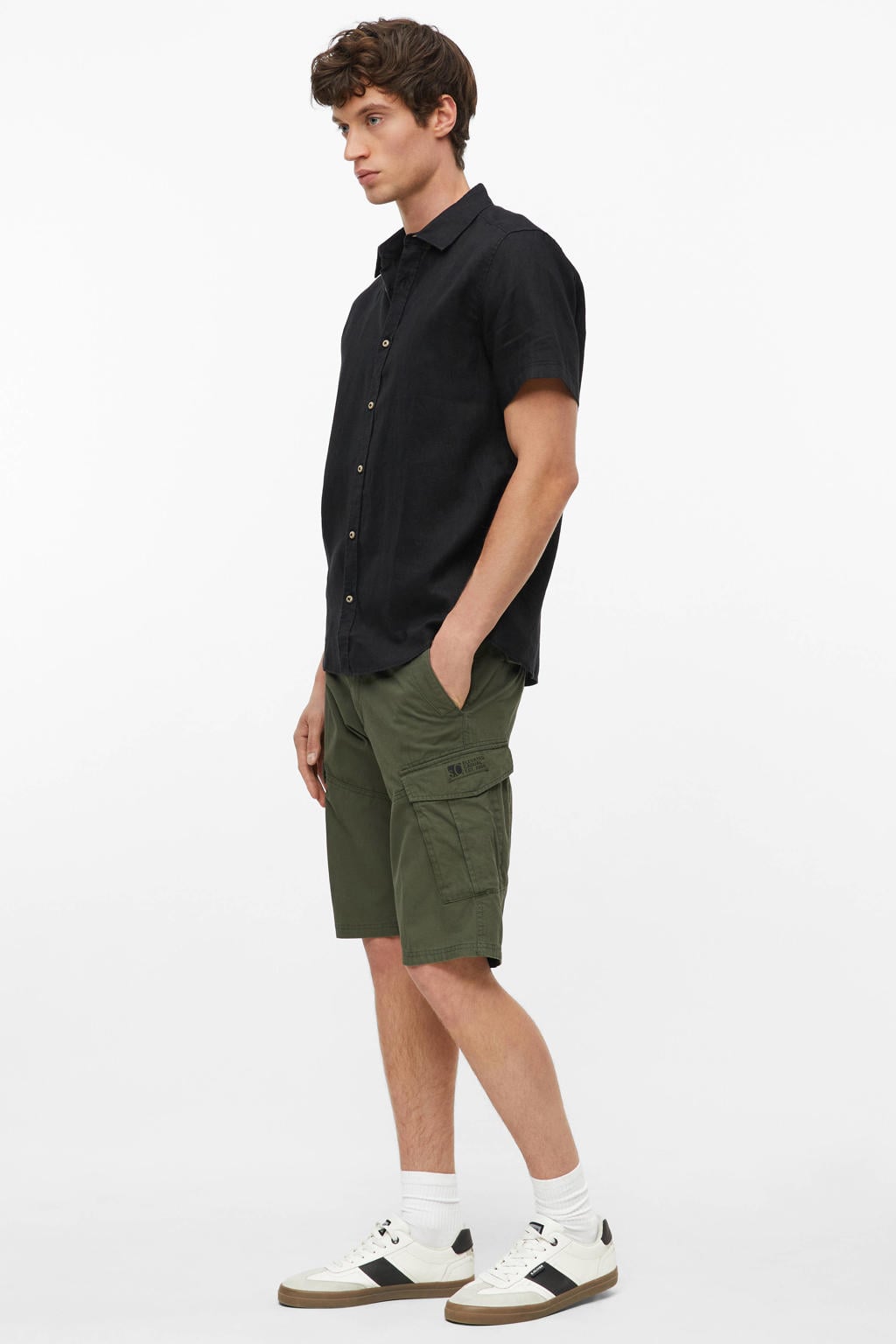 Zwarte heren s.Oliver regular casual overhemd van linnen met effen, korte mouwen, klassieke kraag en knoopsluiting