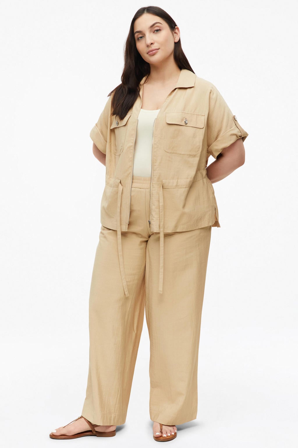 Beige dames s.Oliver Curve blousejasje van viscose met effen, korte mouwen, klassieke kraag, knoopsluiting en omslagdetail