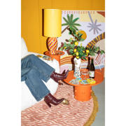 thumbnail: Bold Monkey Pinch Me Salontafel Rond 59 cm Oranje