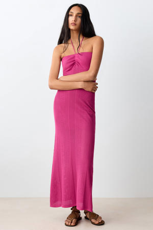 halter maxijurk met open breisel - roze