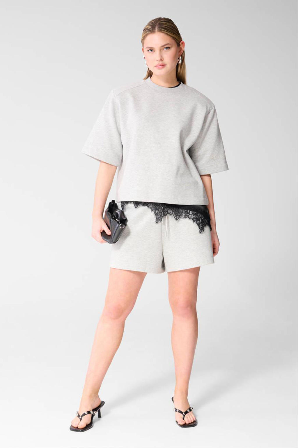 Lichtgrijze dames Shoeby top met effen, driekwart mouwen en ronde hals