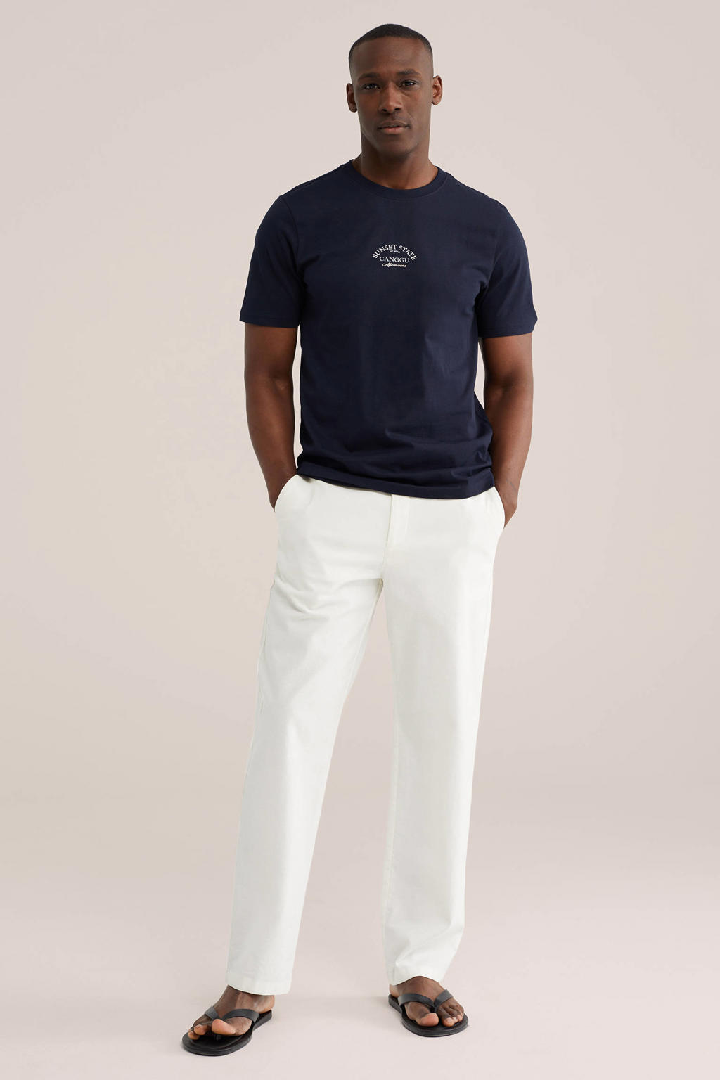 Donkerblauwe heren WE Fashion regular T-shirt van katoen met printopdruk, korte mouwen en ronde hals