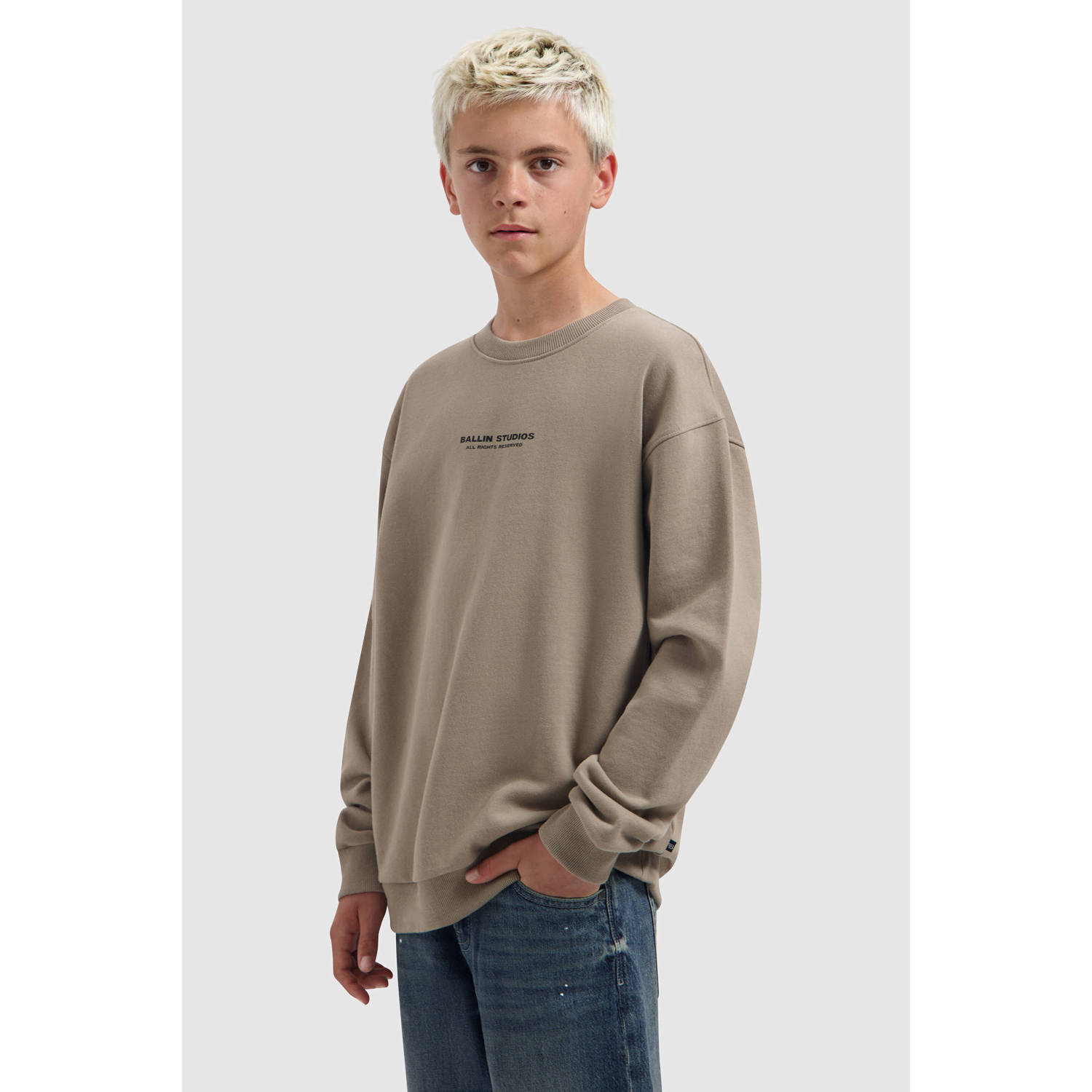 Ballin sweater met backprint taupe