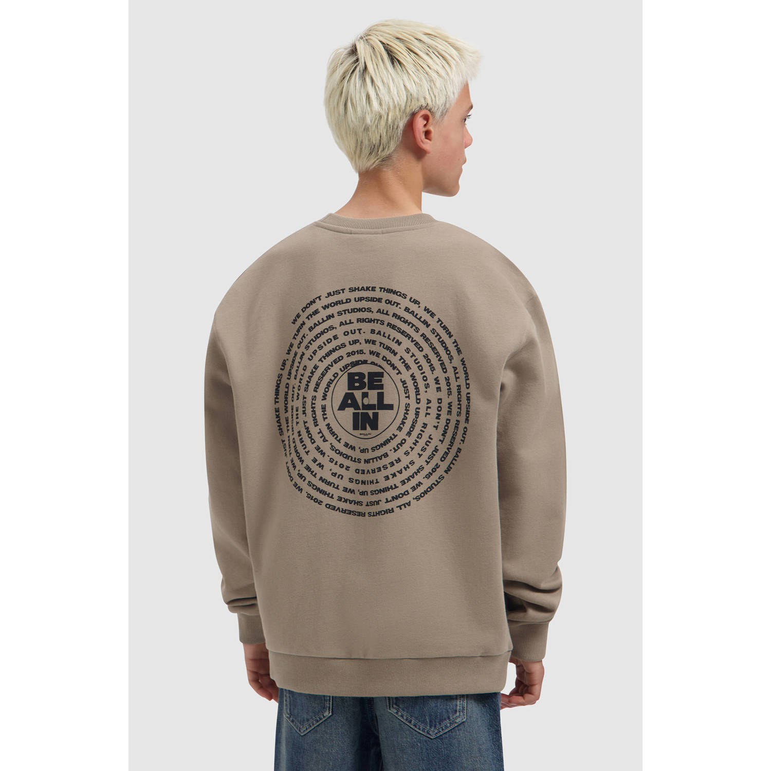 Ballin sweater met backprint taupe
